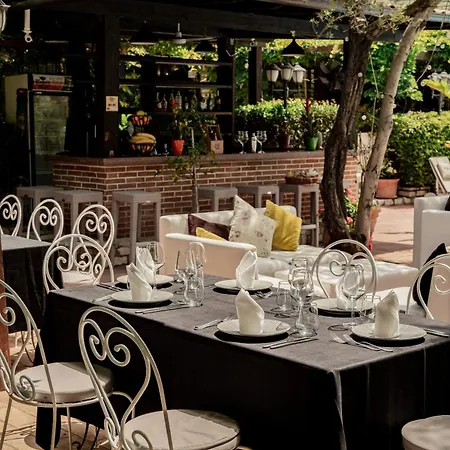 Belvedere Hotel