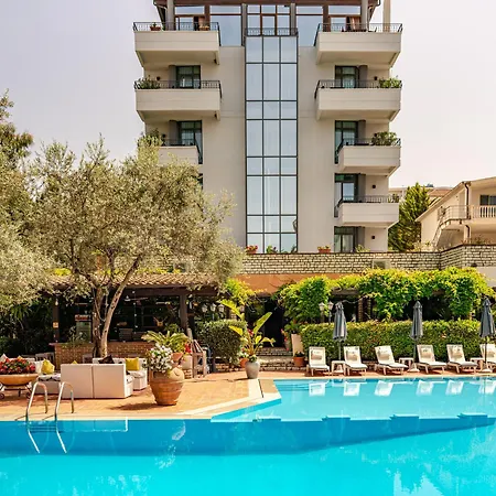 Belvedere 4*