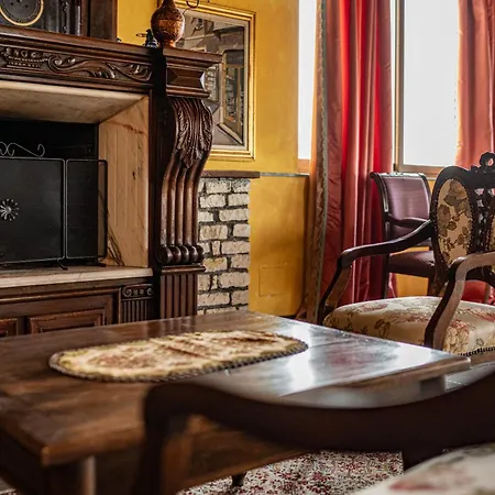 Belvedere Hotel 4*