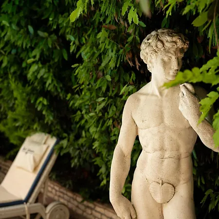 Отель Belvedere Shkallnur