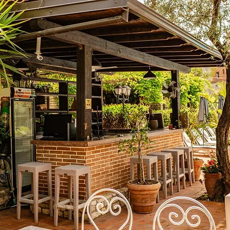 Belvedere Отель Shkallnur