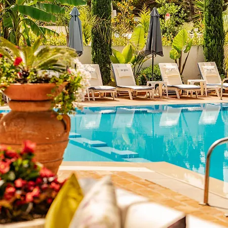 Отель Belvedere Shkallnur